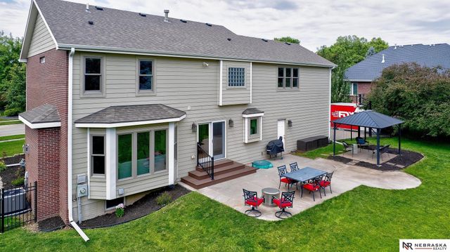 6808 Ridge Road, Lincoln, NE 68512