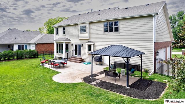 6808 Ridge Road, Lincoln, NE 68512