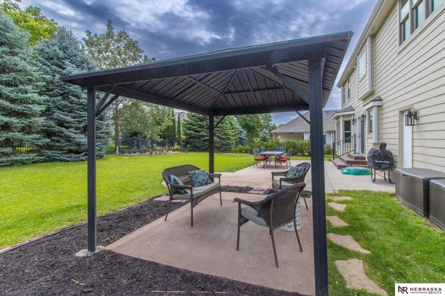 6808 Ridge Road, Lincoln, NE 68512