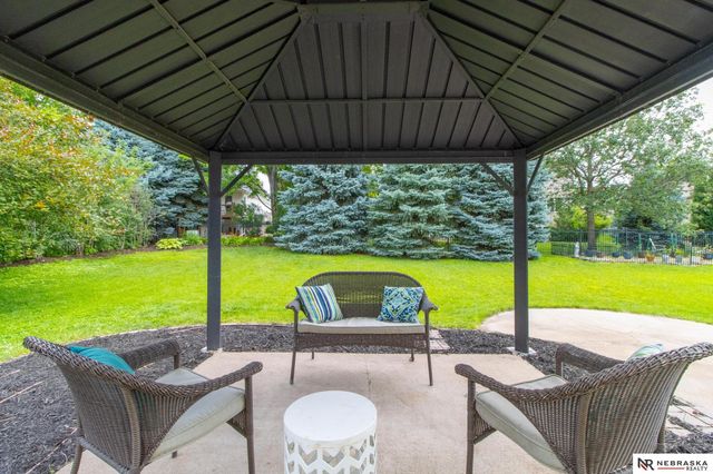 6808 Ridge Road, Lincoln, NE 68512