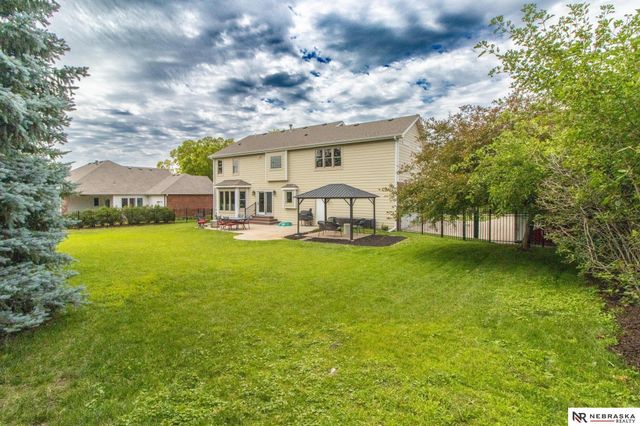 6808 Ridge Road, Lincoln, NE 68512