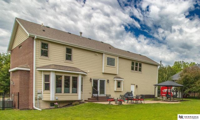 6808 Ridge Road, Lincoln, NE 68512