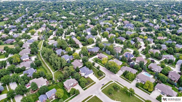 6808 Ridge Road, Lincoln, NE 68512