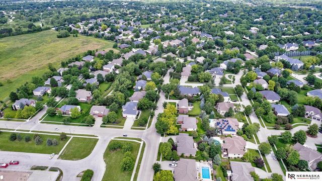 6808 Ridge Road, Lincoln, NE 68512