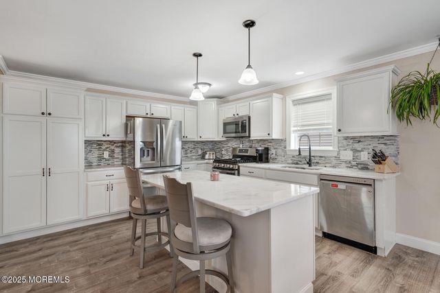 21 Lake Saint Clair Drive, Little Egg Harbor, NJ 08087