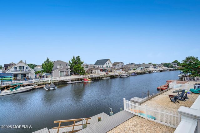 21 Lake Saint Clair Drive, Little Egg Harbor, NJ 08087