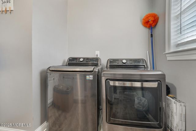 21 Lake Saint Clair Drive, Little Egg Harbor, NJ 08087