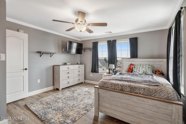 21 Lake Saint Clair Drive, Little Egg Harbor, NJ 08087