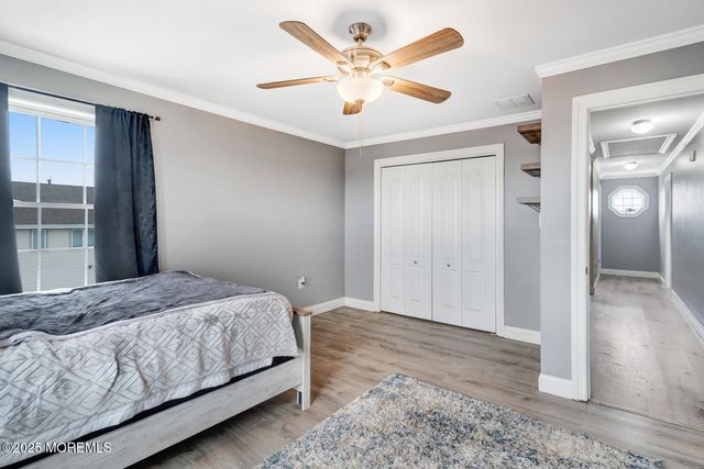 21 Lake Saint Clair Drive, Little Egg Harbor, NJ 08087