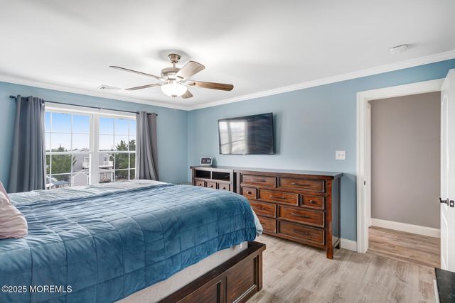 21 Lake Saint Clair Drive, Little Egg Harbor, NJ 08087