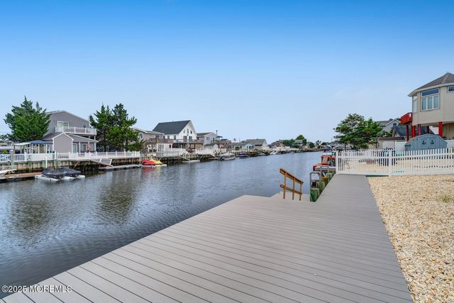 21 Lake Saint Clair Drive, Little Egg Harbor, NJ 08087