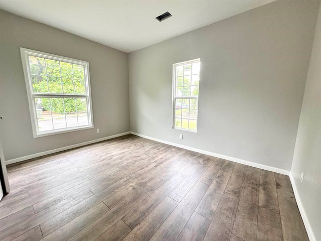 1318 GLEN ST, Memphis, TN 38106