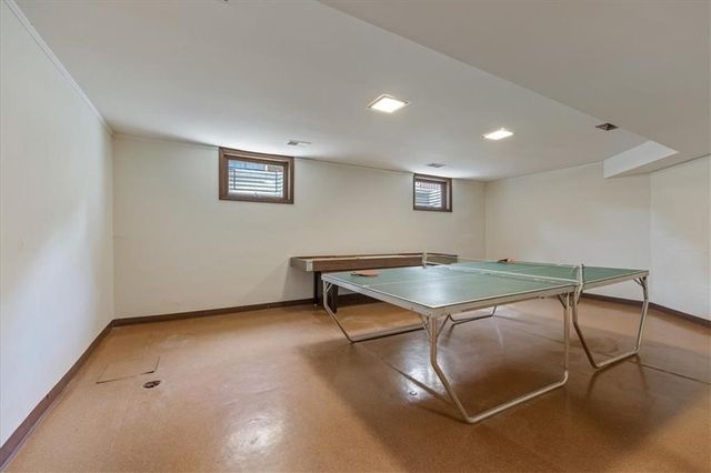 3510 W 102nd Street, Leawood, KS 66206