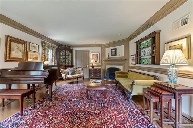 3510 W 102nd Street, Leawood, KS 66206