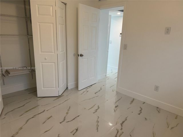 9726 Hammocks Blvd 203-26, Miami, FL 33196