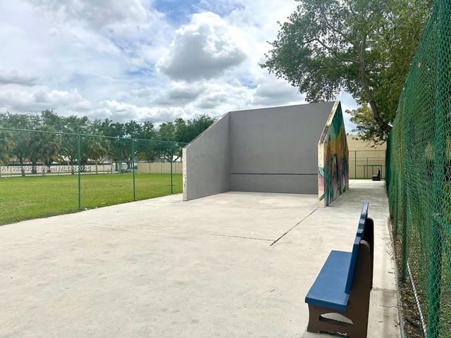 9726 Hammocks Blvd 203-26, Miami, FL 33196