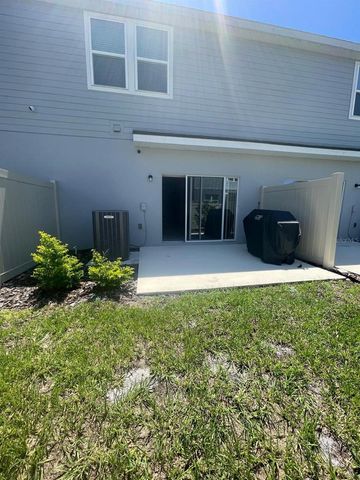 2561 PENGUIN BOULEVARD, Davenport, FL 33837