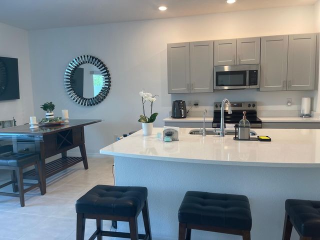 2561 PENGUIN BOULEVARD, Davenport, FL 33837