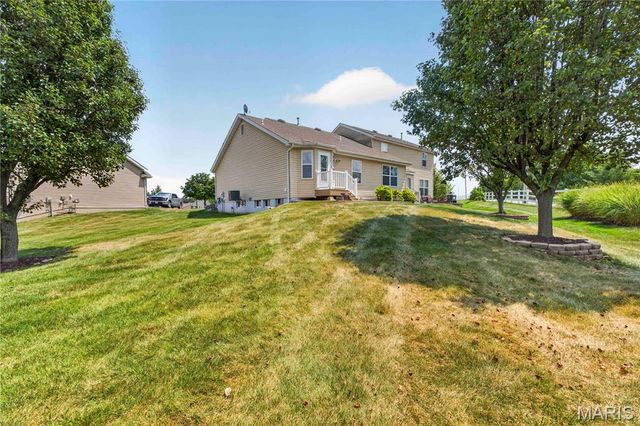 37 Sommer Circle Drive, O'fallon, MO 63368