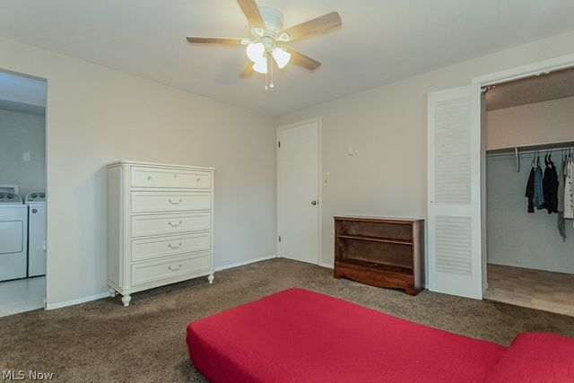 18890 Maplewood Lane, Chagrin Falls, OH 44023