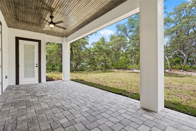 30076 APRICOT AVENUE, Eustis, FL 32736
