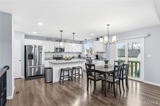 201 Majestic Lakes Boulevard, Moscow Mills, MO 63362