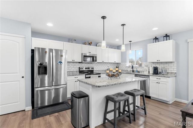 201 Majestic Lakes Boulevard, Moscow Mills, MO 63362