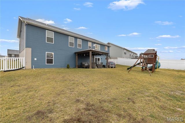 201 Majestic Lakes Boulevard, Moscow Mills, MO 63362