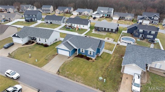 201 Majestic Lakes Boulevard, Moscow Mills, MO 63362