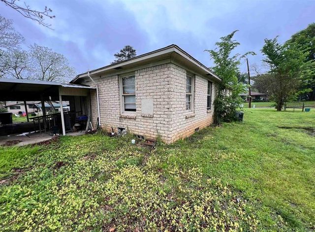 242 E Main, Van, TX 75790