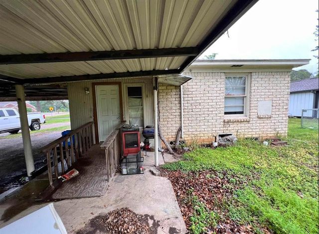 242 E Main, Van, TX 75790