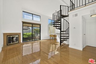 8701 Falmouth Avenue 202, Los Angeles, CA 90293