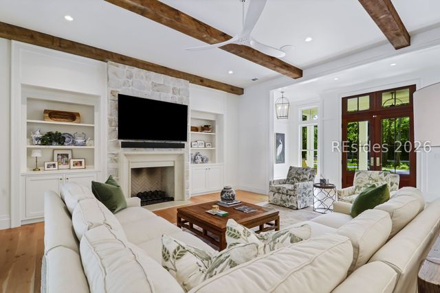 43 Rose Dhu Creek Plantation Dr, Bluffton, SC 29910