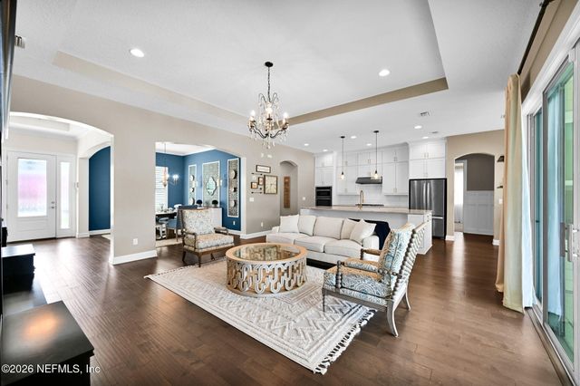 318 OXFORD ESTATES Way, St. Johns, FL 32259