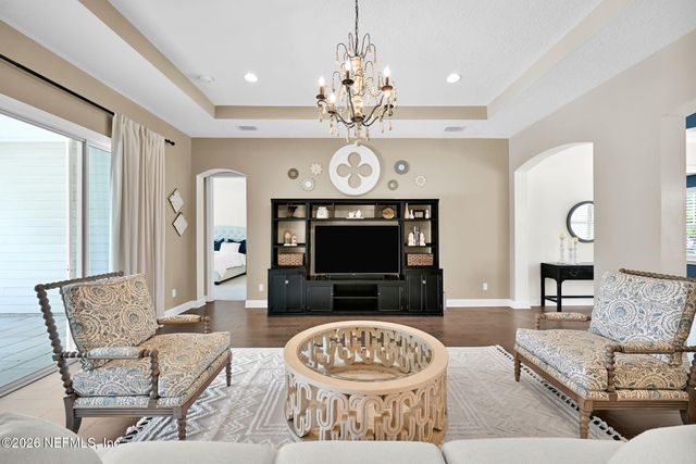 318 OXFORD ESTATES Way, St. Johns, FL 32259