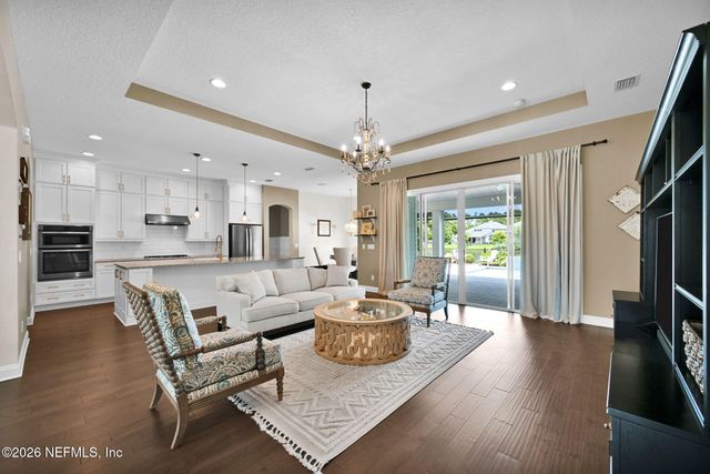 318 OXFORD ESTATES Way, St. Johns, FL 32259