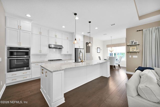 318 OXFORD ESTATES Way, St. Johns, FL 32259