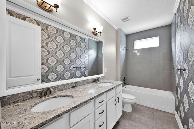 318 OXFORD ESTATES Way, St. Johns, FL 32259