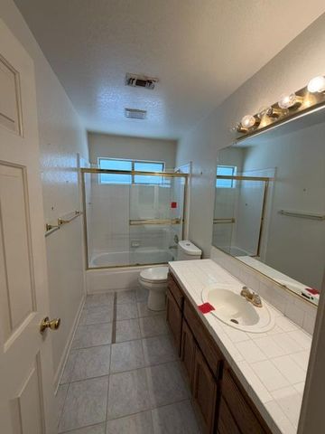 12000 Norman Ln, Auburn, CA 95603