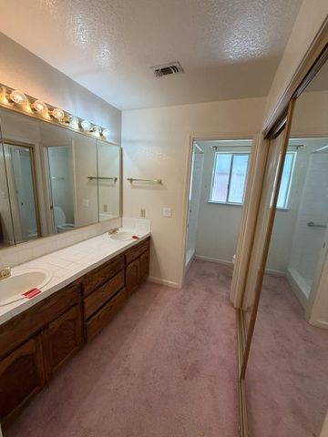12000 Norman Ln, Auburn, CA 95603