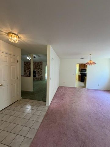 12000 Norman Ln, Auburn, CA 95603
