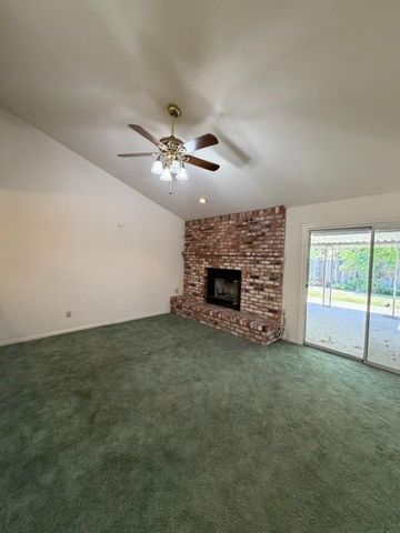 12000 Norman Ln, Auburn, CA 95603