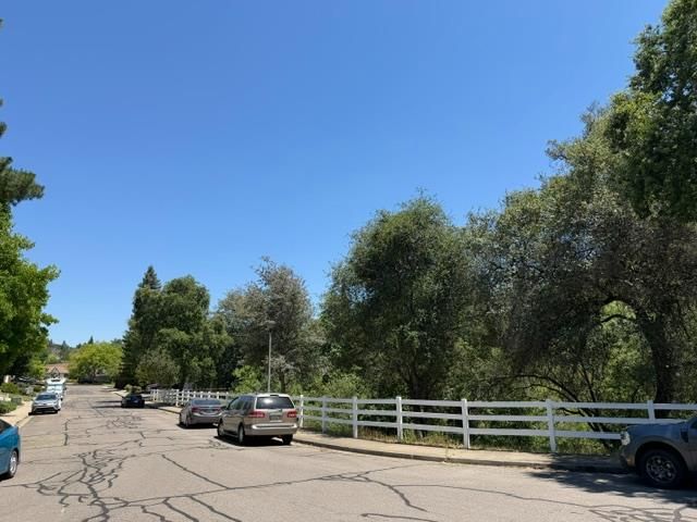 12000 Norman Ln, Auburn, CA 95603