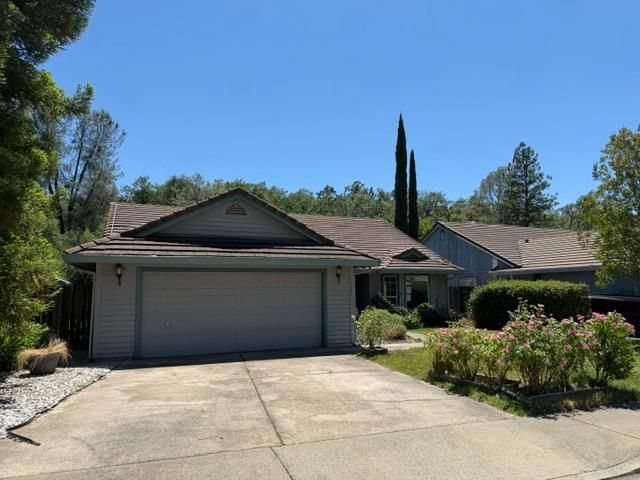 12000 Norman Ln, Auburn, CA 95603