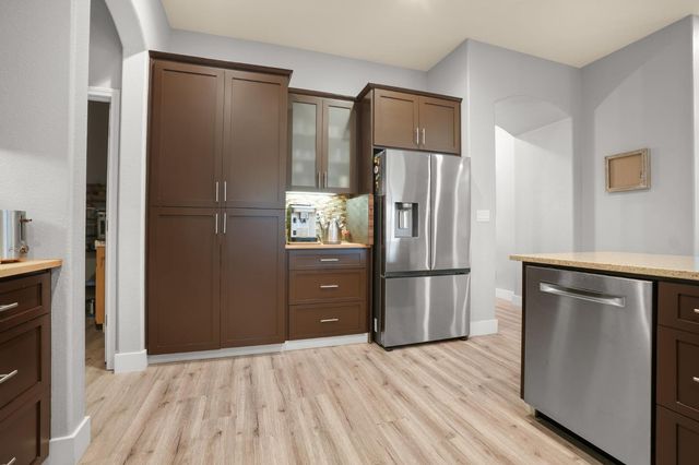 2930 Mineshaft Ct, Riverbank, CA 95367