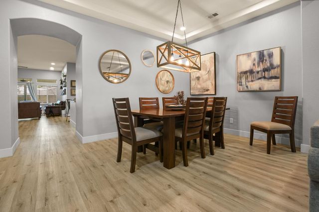 2930 Mineshaft Ct, Riverbank, CA 95367