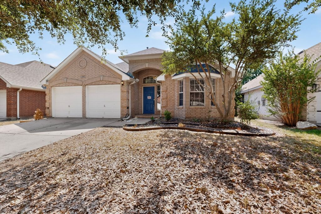 4617 Belladonna Drive, Fort Worth, TX 76123 — photo 2