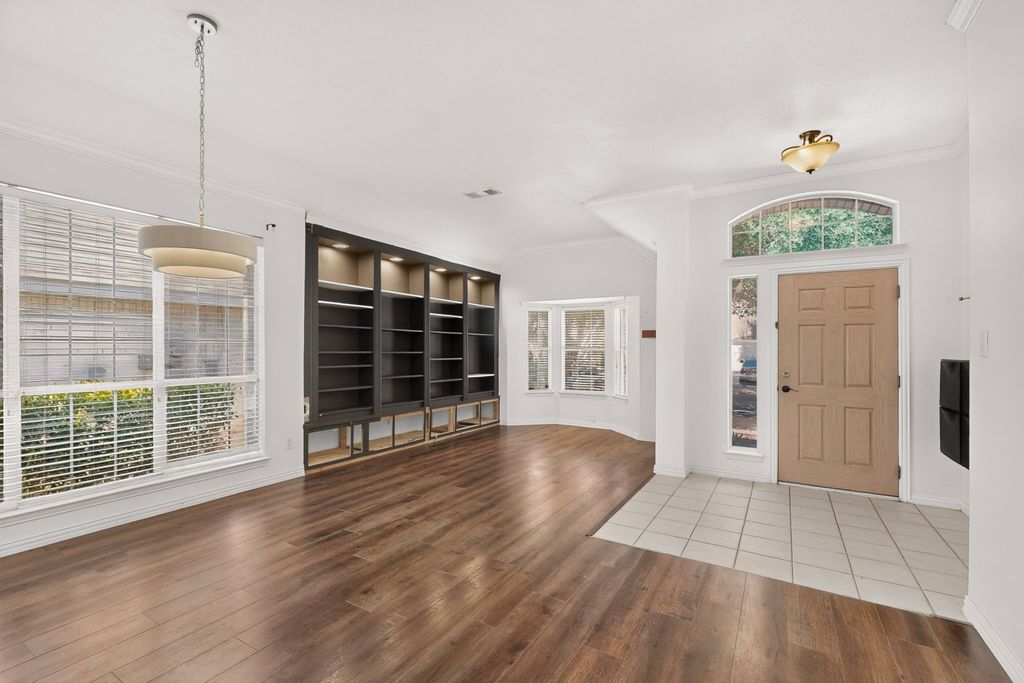 4617 Belladonna Drive, Fort Worth, TX 76123 — photo 3