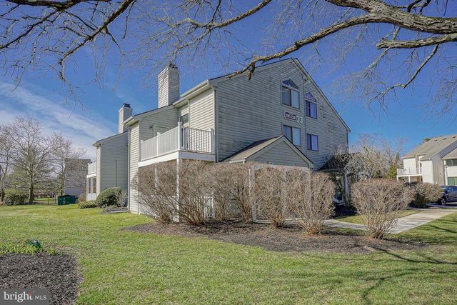 2305 SANDRA RD, Voorhees, NJ 08043