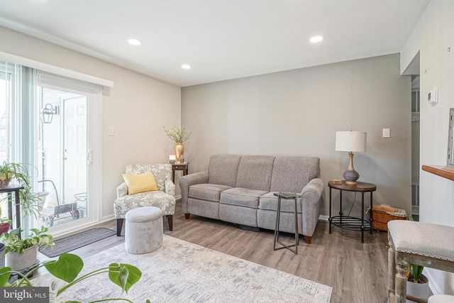 2305 SANDRA RD, Voorhees, NJ 08043